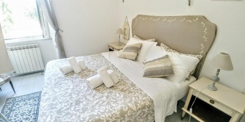 B&B Next Stop image 10