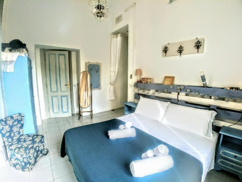 B&B Next Stop image 14