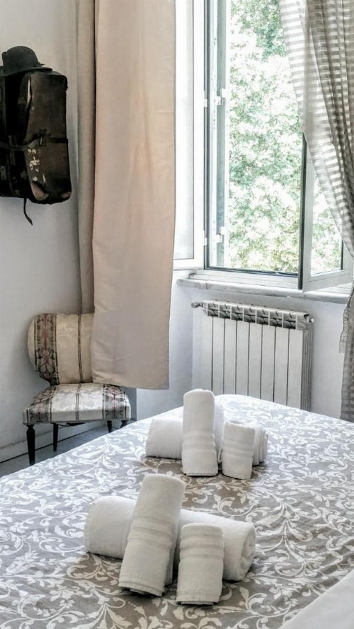 B&B Next Stop image 25