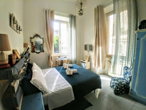 B&B Next Stop image 32