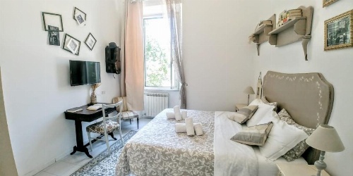 B&B Next Stop image 9